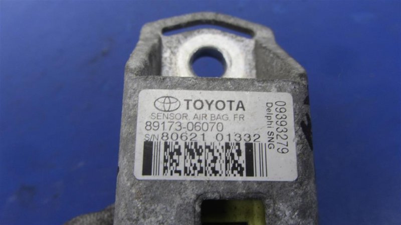 Датчик удара LEXUS ES350 06-12