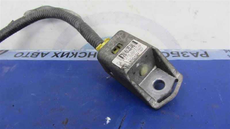 Датчик удара LEXUS ES350 06-12 89173-06070 Б/У