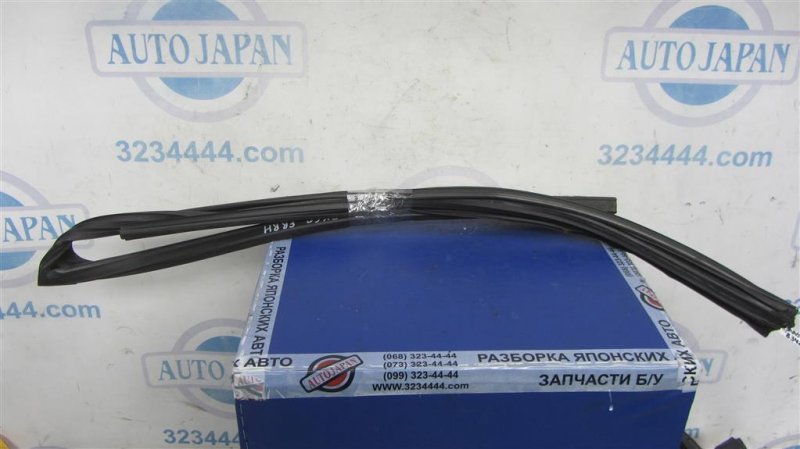 Запчасть уплотнитель стекла двери INFINITI QX60/JX35 12-20 Б/У Уплотнитель стекла двери INFINITI QX60/JX35 12-20 Б/У