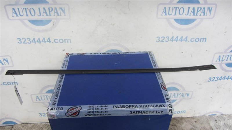 Молдинг двери задний правый INFINITI QX60/JX35 12-20