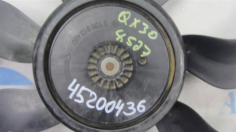 Вентилятор основного радиатора QX30 16-20 2016 Внедорожник 2.0 20PET