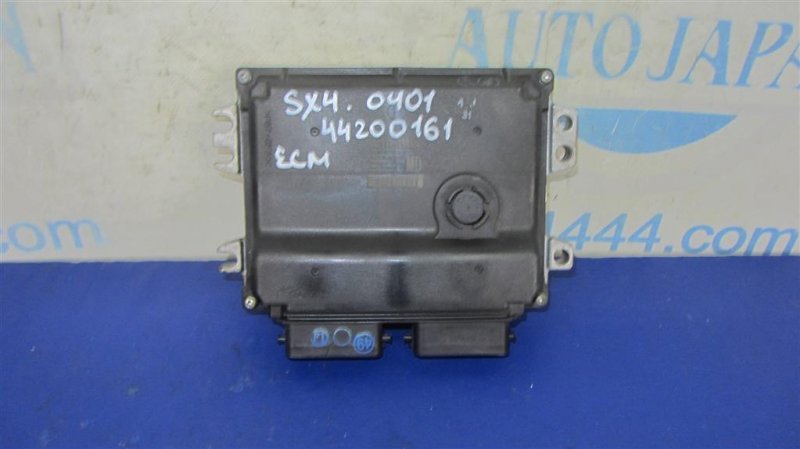 Блок управления двигателем SUZUKI SX4 06-13 2008 Хетчбек 2.0 J20A 33910-75KG0 Б/У