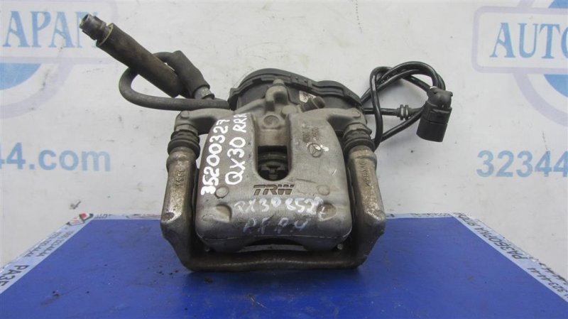 Суппорт тормозной задний правый INFINITI QX30 16-20 Внедорожник 2.0 20PET Суппорт тормозной задний правый INFINITI QX30 16-20 Внедорожник 2.0 20PET