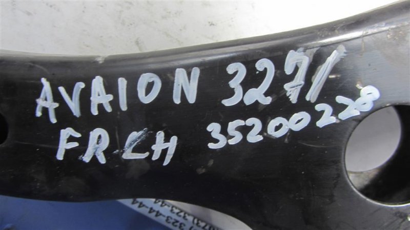 Рычаг передней подвески нижний передний левый AVALON 05-12 2007 GSX30 3.5 2GR-FE Рычаг передней подвески нижний передний левый AVALON 05-12 2007 GSX30 3.5 2GR-FE