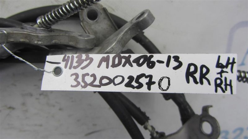 Трос стояночного тормоза левый MDX (YD2) 06-13 2007 YD2 3.7