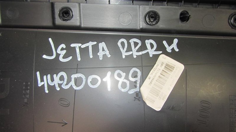 Карта двери задняя правая JETTA USA 10-17