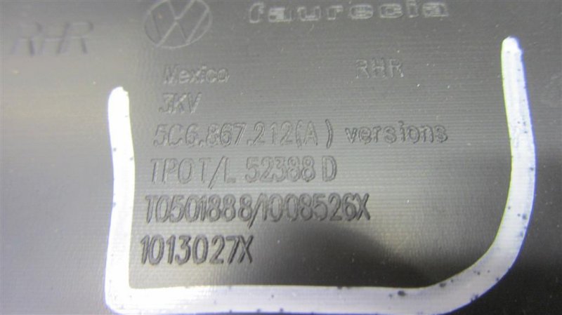 Карта двери задняя правая JETTA USA 10-17