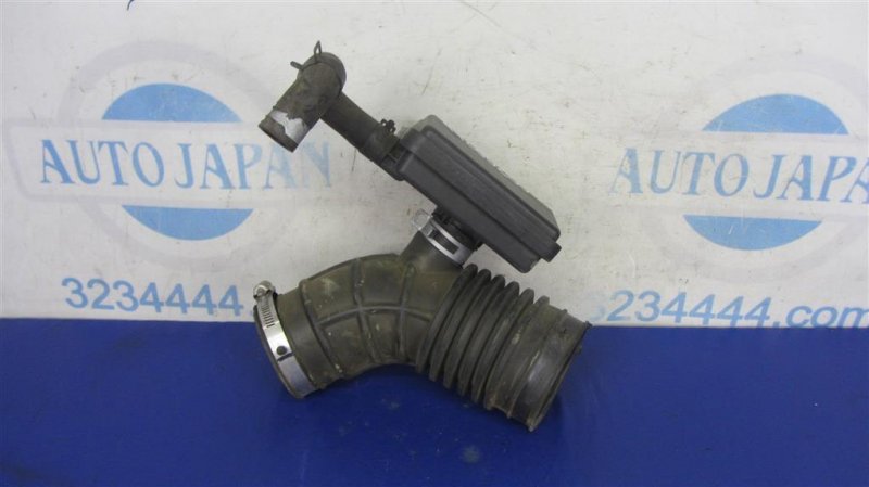 Патрубок воздушного фильтра NISSAN ALTIMA L33 12-18 2014 L33 2.5 16576-3TA0B Б/У