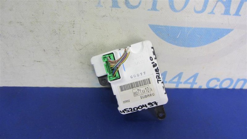 Монитор правый SUBARU TRIBECA B10 07-13 Внедорожник 3.6