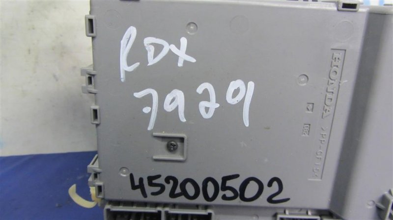 Блок предохранителей салон ACURA RDX 12-19 Внедорожник 3.5