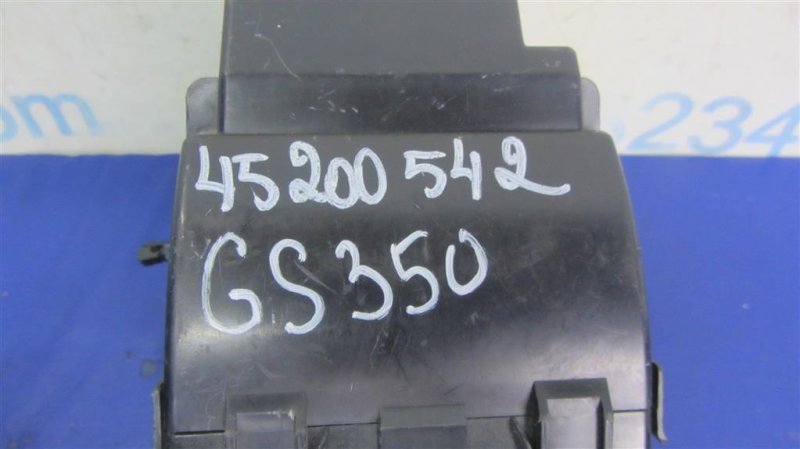 Блок кнопок торпедо LEXUS GS350 GS300 05-11