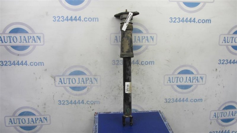 Запчасть амортизатор задний HYUNDAI SONATA YF 10-14 55311-3Q010 Б/У Амортизатор задний HYUNDAI SONATA YF 10-14 55311-3Q010 Б/У