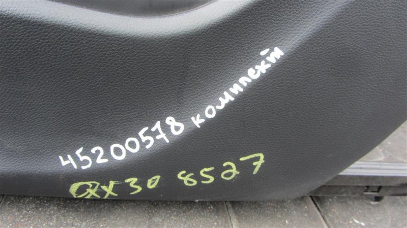 Сиденья комплект QX30 16-20 2016 Внедорожник 2.0 20PET