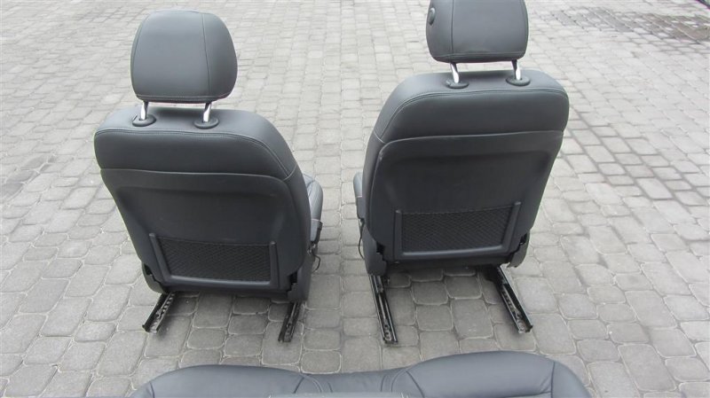 Сиденья комплект QX30 16-20 2016 Внедорожник 2.0 20PET