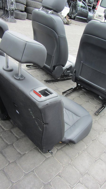 Сиденья комплект QX30 16-20 2016 Внедорожник 2.0 20PET