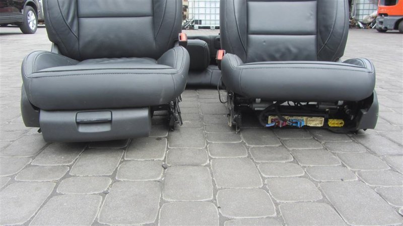 Сиденья комплект QX30 16-20 2016 Внедорожник 2.0 20PET