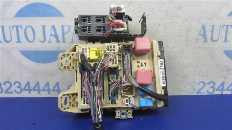 Блок предохранителей салон TOYOTA VENZA 09-16 2009 AGV10 2.7 1ARFE 82730-0T060 Б/У