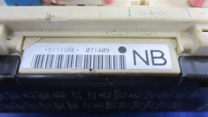 Блок предохранителей салон VENZA 09-16 2009 AGV10 2.7 1ARFE