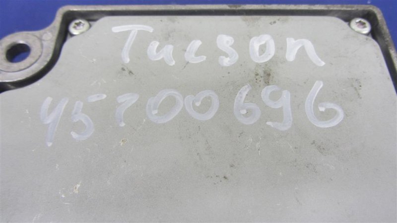 Блок управления AIRBAG TUCSON 04-10