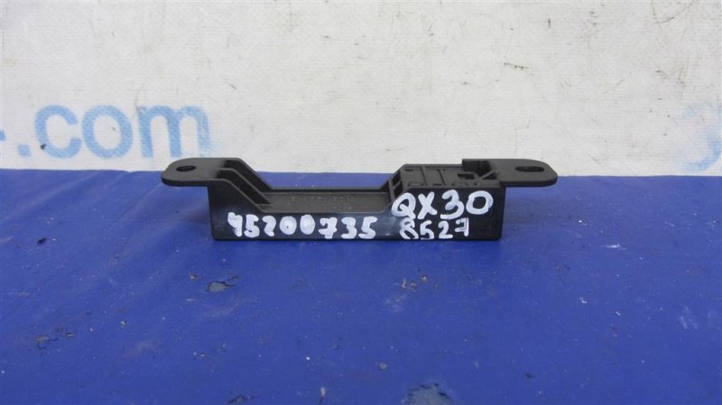 Антенна INFINITI QX30 16-20 2016 Внедорожник 2.0 20PET 285E5-5DA1A Б/У