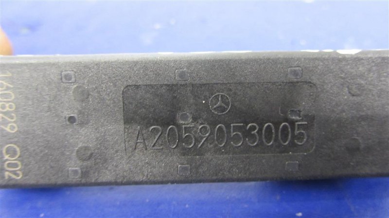 Антенна INFINITI QX30 16-20 Внедорожник 2.0 20PET