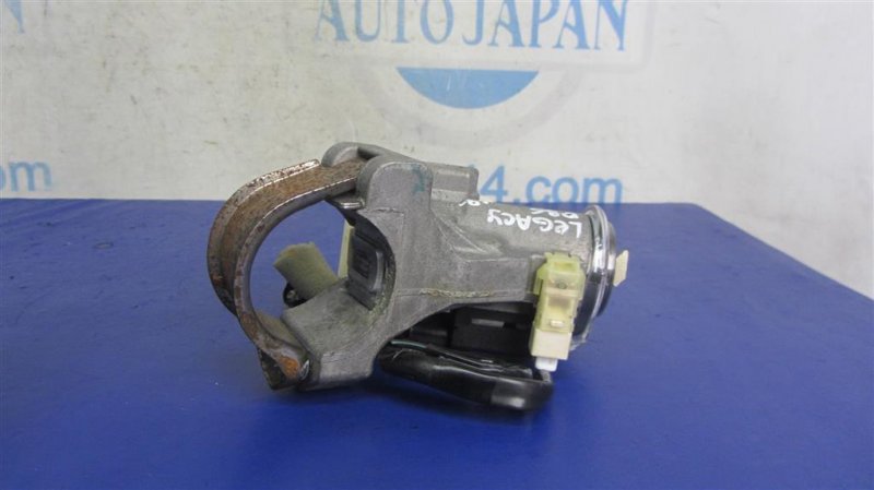 Замок зажигания LEGACY BN 14-18 2016 Седан 2.5