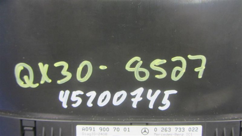 Панель приборов QX30 16-20 2016 Внедорожник 2.0 20PET