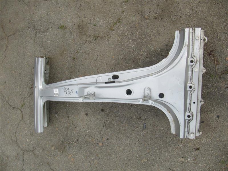 Запчасть стойка кузова средняя правая ACURA MDX (YD3) 13-21 YD3 04635-TZ5-A01ZZ Б/У Стойка кузова средняя правая ACURA MDX (YD3) 13-21 YD3 04635-TZ5-A01ZZ Б/У