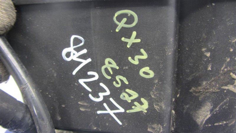 Абсорбер топливный QX30 16-20 2016 Внедорожник 2.0 20PET