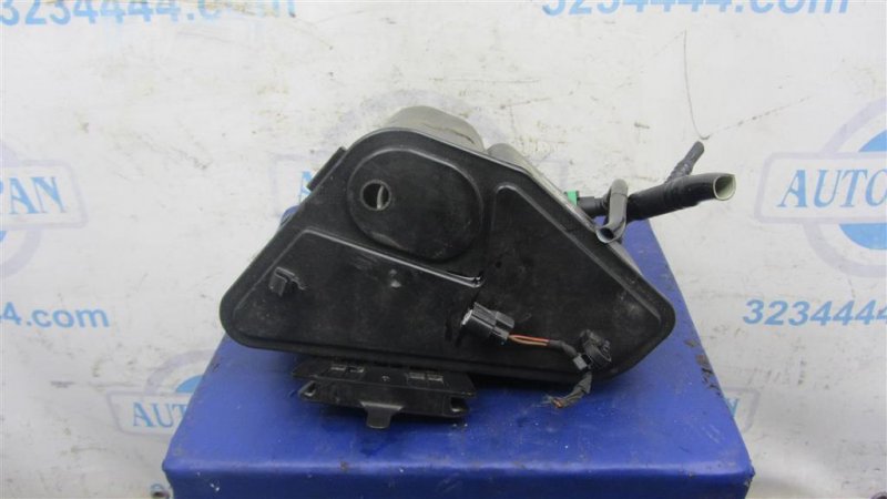 Абсорбер топливный QX30 16-20 2016 Внедорожник 2.0 20PET