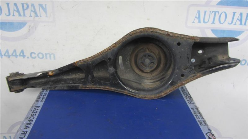 Рычаг задней подвески поперечный нижний задний правый VOLKSWAGEN JETTA USA 10-17 2015 162 2.0 CVCA 1K0 505 311 AB Б/У