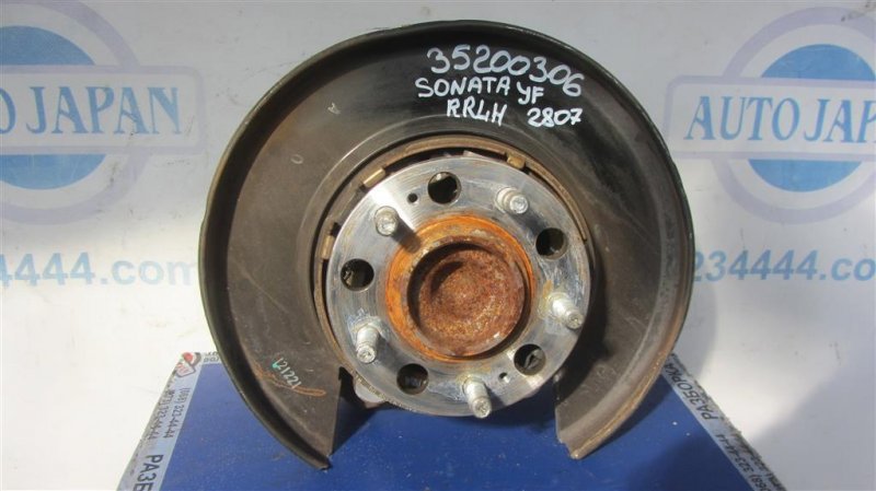 Ступица задняя левая HYUNDAI SONATA YF 10-14 2013 Седан 2.4 52730-3S200 Б/У