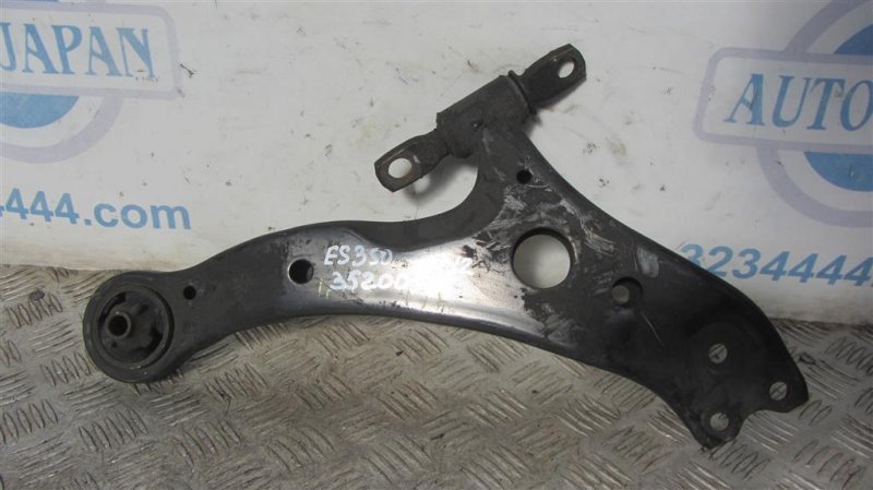 Рычаг передней подвески нижний передний правый LEXUS ES350 06-12 2009 Седан 3.5 48068-33060 Б/У