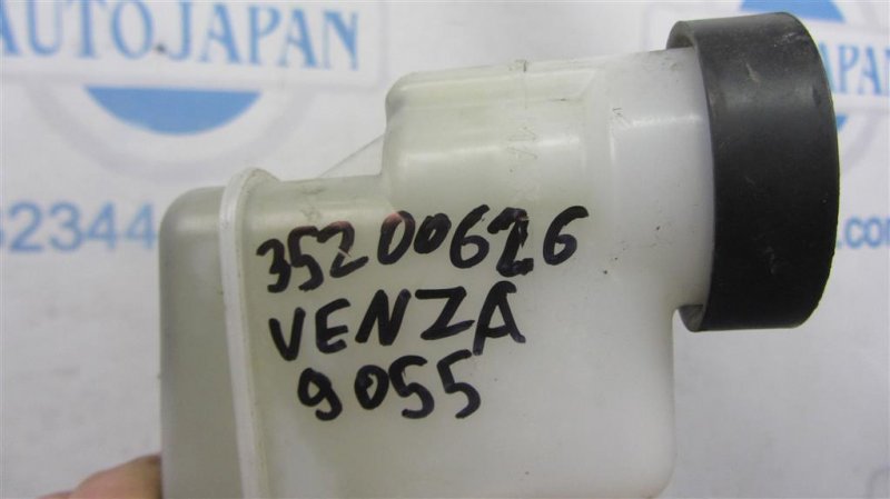 Главный тормозной цилиндр VENZA 09-16 2009 AGV10 2.7 1ARFE