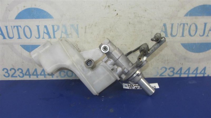 Главный тормозной цилиндр TOYOTA VENZA 09-16 2013 GGV10 3.5 2GR-FE 47201-0T010 Б/У
