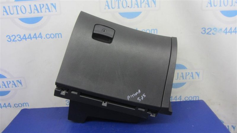 Бардачок NISSAN ALTIMA L33 12-18 2014 L33 2.5 68102-3TA0A Б/У