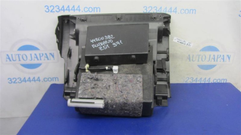 Бардачок NISSAN MURANO Z51 07-14 Внедорожник 3.5