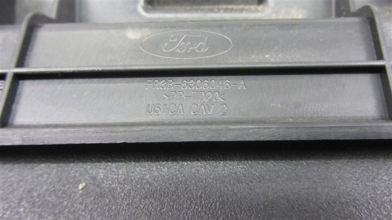 Бардачок MUSTANG 15- 2015 COUPE 2.3 C23HD0D