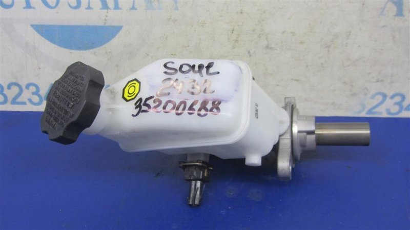 Главный тормозной цилиндр KIA SOUL PS 13-19 2015 PS 2.0 58510-B2800 Б/У