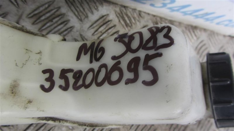 Главный тормозной цилиндр 6 GH 07-12 2009 Седан 2.5 Главный тормозной цилиндр 6 GH 07-12 2009 Седан 2.5