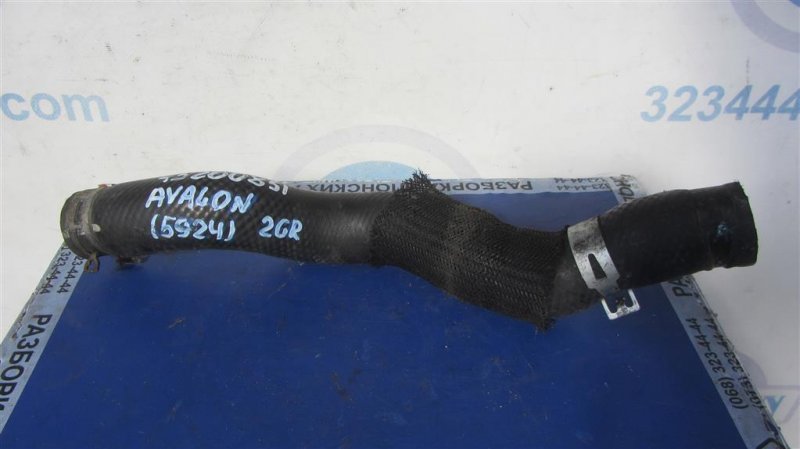 Патрубок системы охлаждения TOYOTA AVALON 05-12 2007 GSX30 3.5 2GR-FE 16571-0P070 Б/У