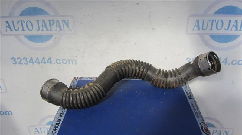 Патрубок интеркулера левый INFINITI QX30 16-20 2016 Внедорожник 2.0 20PET 14460-5DD0A Б/У