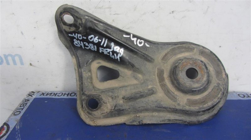 Запчасть крепление балки подвески заднее левое TOYOTA CAMRY 40 06-11 51024-07010 Б/У Крепление балки подвески заднее левое TOYOTA CAMRY 40 06-11 51024-07010 Б/У