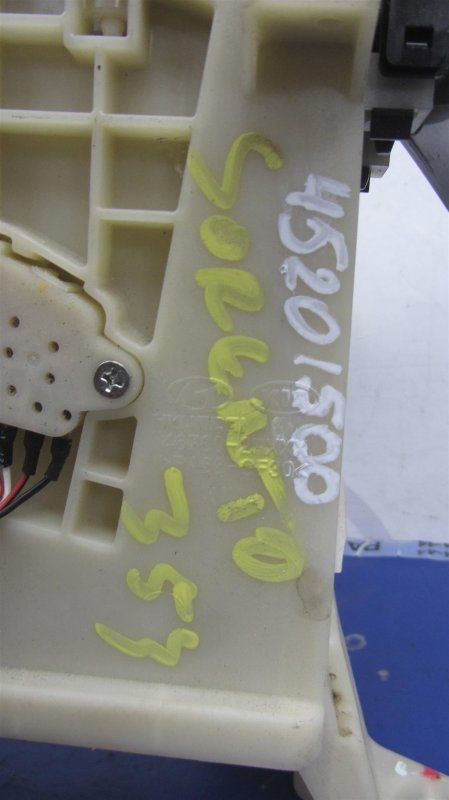 Кулиса АКПП SORENTO XM 09-14 2011 Внедорожник 2.4 Кулиса АКПП SORENTO XM 09-14 2011 Внедорожник 2.4