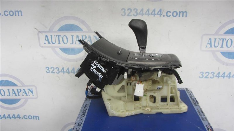 Запчасть кулиса акпп HYUNDAI ELANTRA MD 10-15 2013 Седан 1.8 46700-3Y100 Б/У Кулиса АКПП HYUNDAI ELANTRA MD 10-15 2013 Седан 1.8 46700-3Y100 Б/У