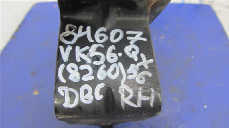 Кронштейн опоры двигателя правый QX56 / TITAN / ARMADA 04-16 2005 Внедорожник 5.6 Кронштейн опоры двигателя правый QX56 / TITAN / ARMADA 04-16 2005 Внедорожник 5.6