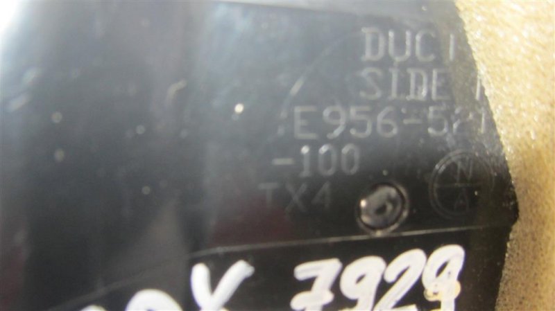 Дефлектор воздушный правый ACURA RDX 12-19 Внедорожник 3.5