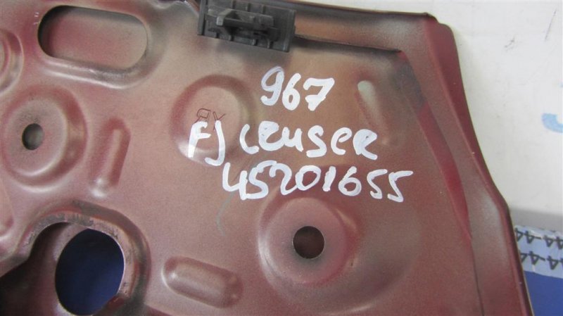 Накладка кузова правая FJ CRUISER 06-15 2008 GSJ10 4.0 1GRFE