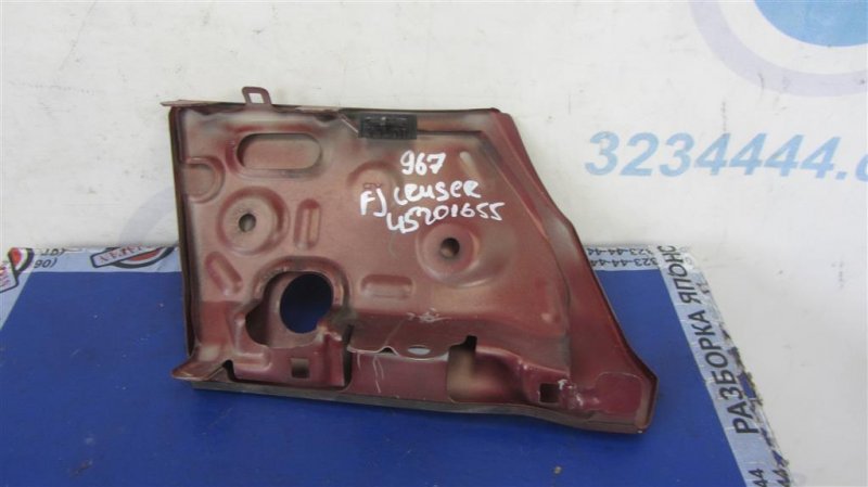 Накладка кузова правая TOYOTA FJ CRUISER 06-15 GSJ10 4.0 1GRFE