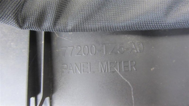 Накладка торпедо MDX (YD3) 13-21 2014 Внедорожник 3.5